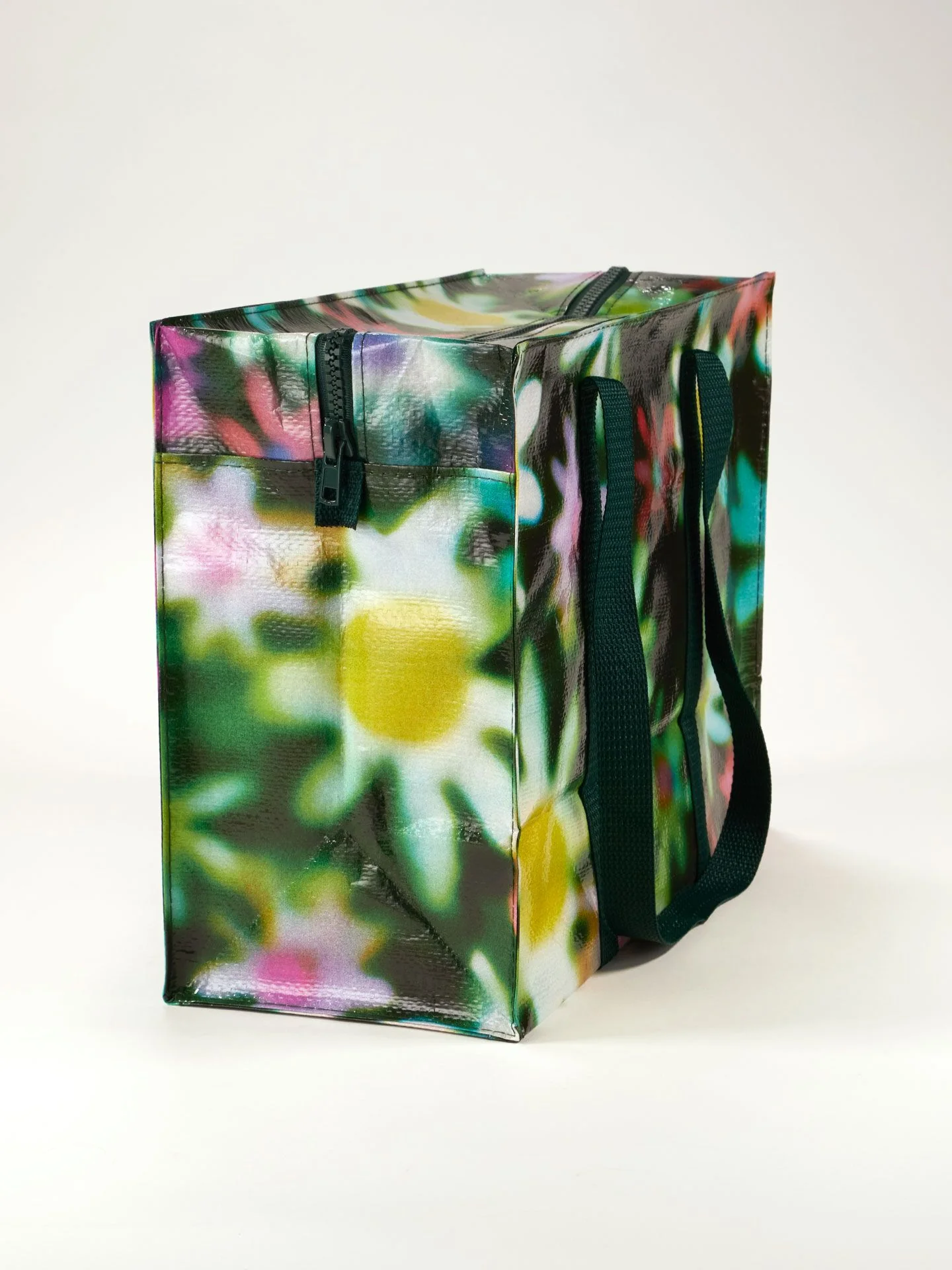Hazy Daisy Shoulder Tote - Image 3